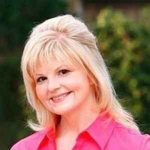 Meet your Posher, Wanda